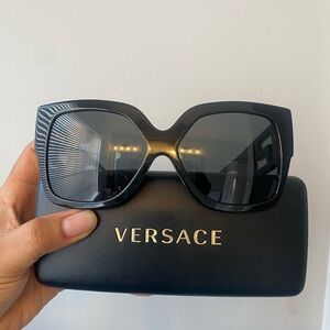 Versace SUNGLASSES 😎